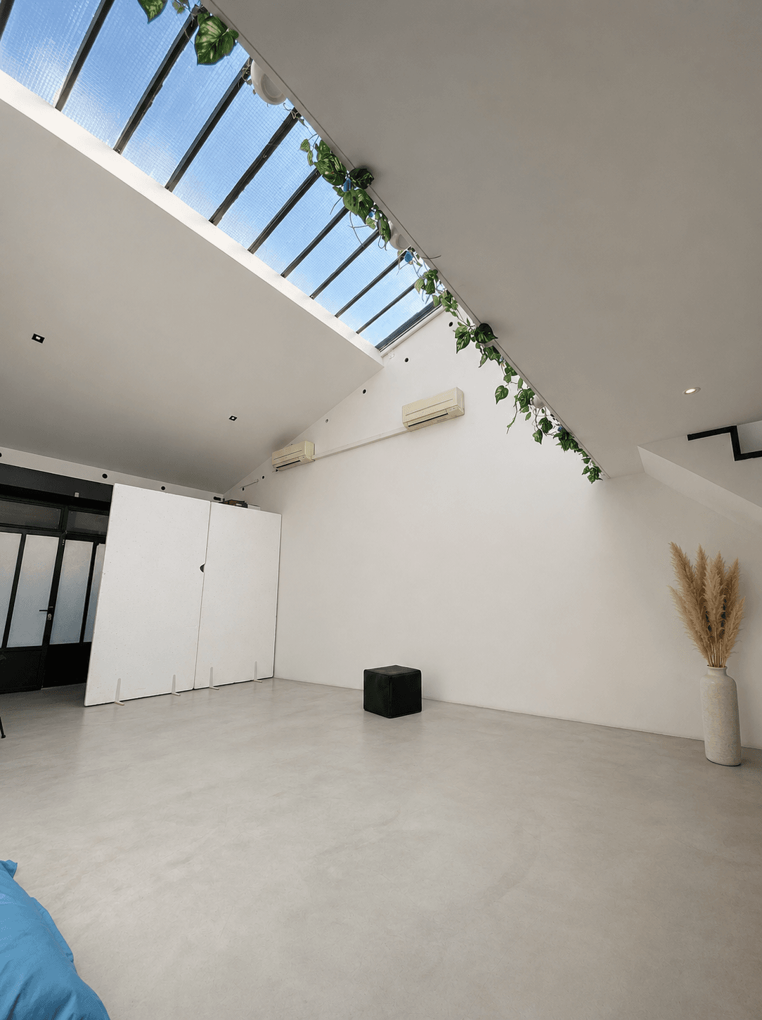 Le Mowa Studio, plateau lumineux
